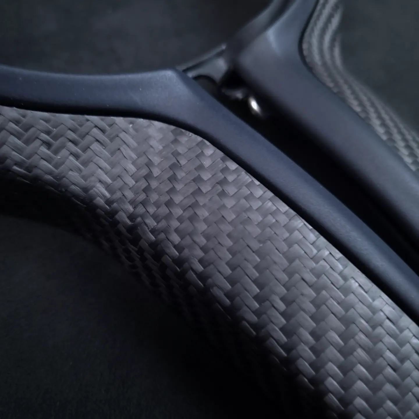 BMW F series Dry Carbon centre trim with Matte / Satin black centre trim - Image 9