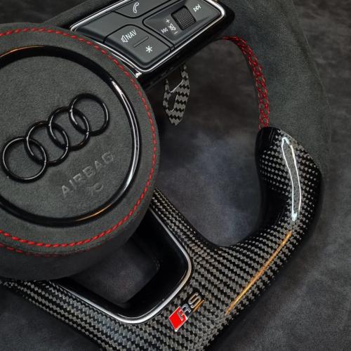 Audi RS Wheel in Gloss twill Carbon and Alcantara 9002